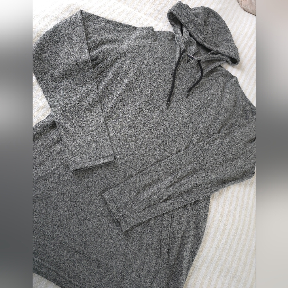 Navy Yard Long Sleeve Hoodie Shirt Size:Medium